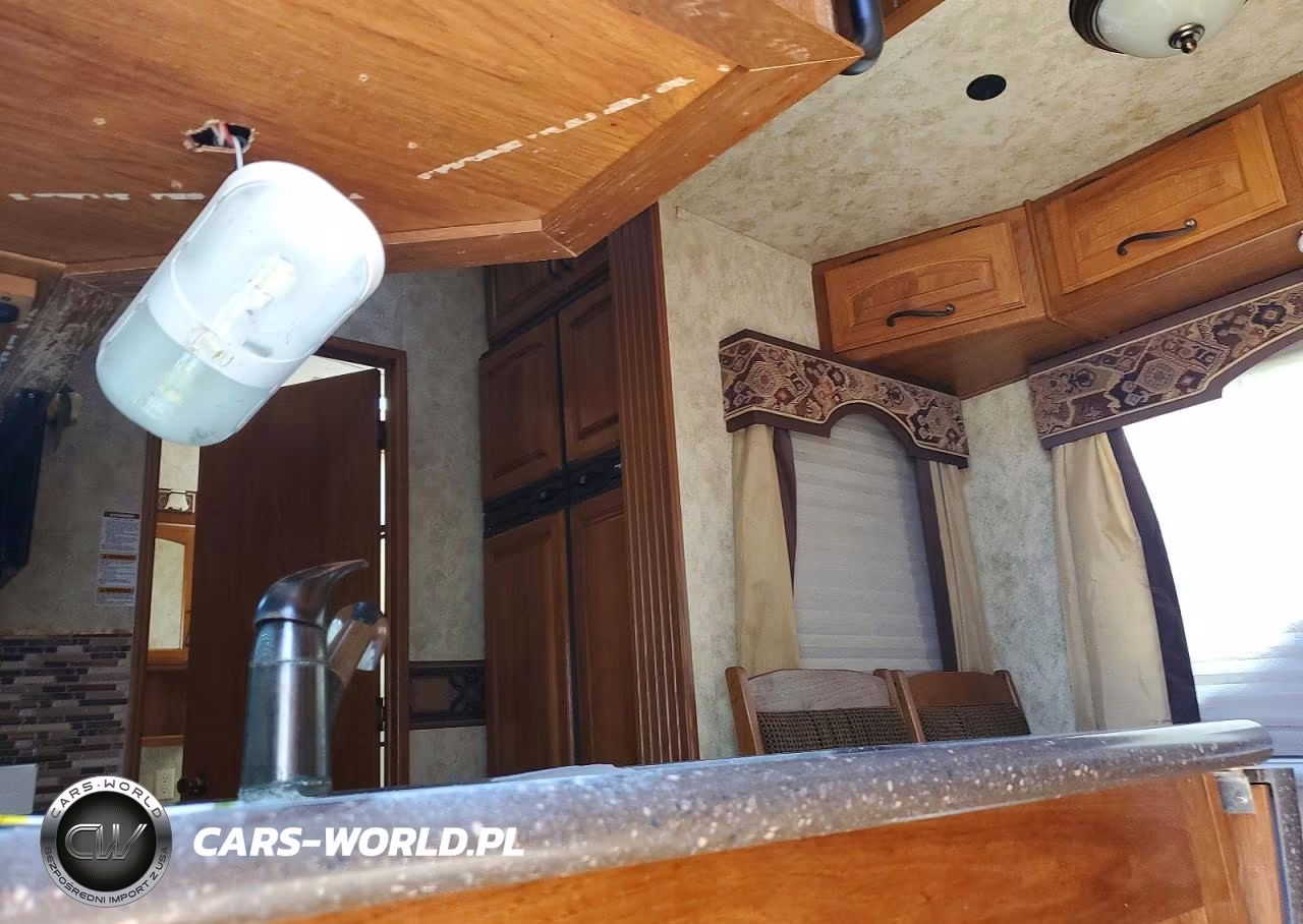 2011 Keystone Rv Trailers VIN:4YDF37524B4702917 - 6