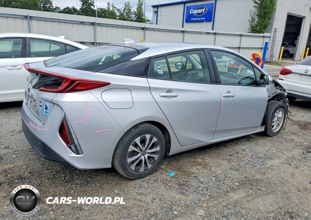 2022 Toyota Prius Prime Le VIN:JTDKAMFP0N3203719 - 3