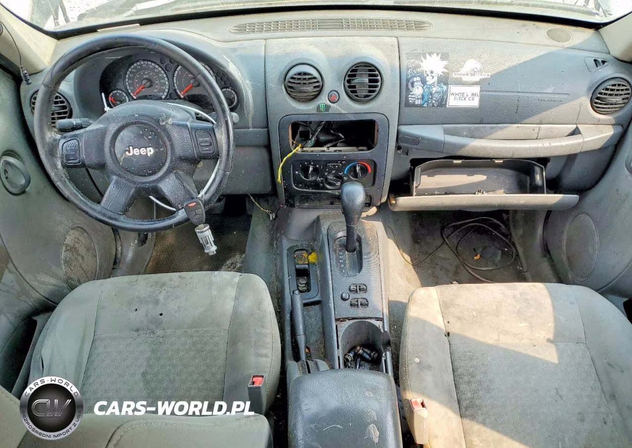 2007 Jeep Liberty Sport VIN:1J4GK48K07W507391 - 8