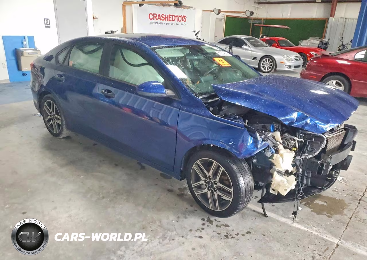 2019 Kia Forte S VIN:3KPF34AD1KE016356 - 4