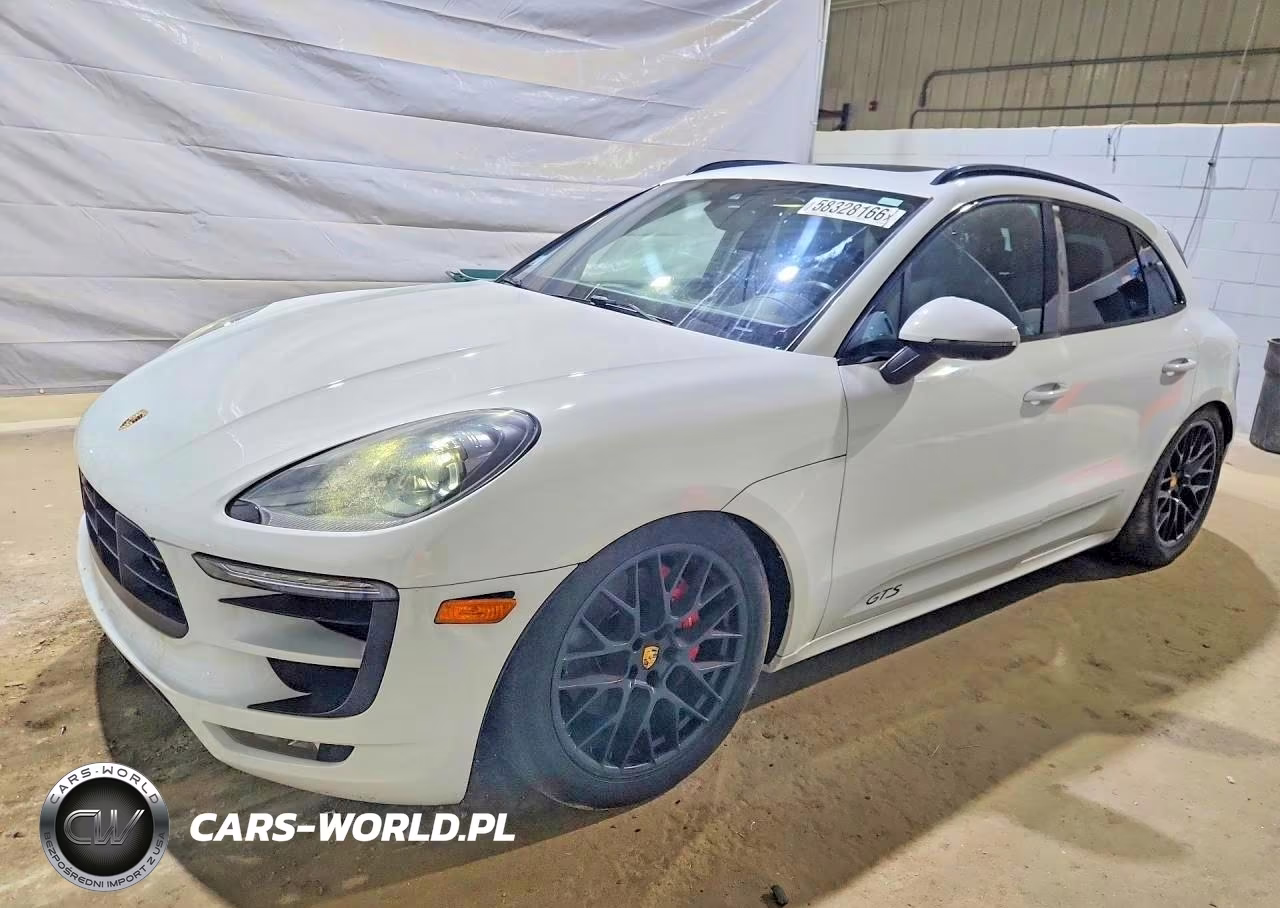 2017 Porsche Macan Gts