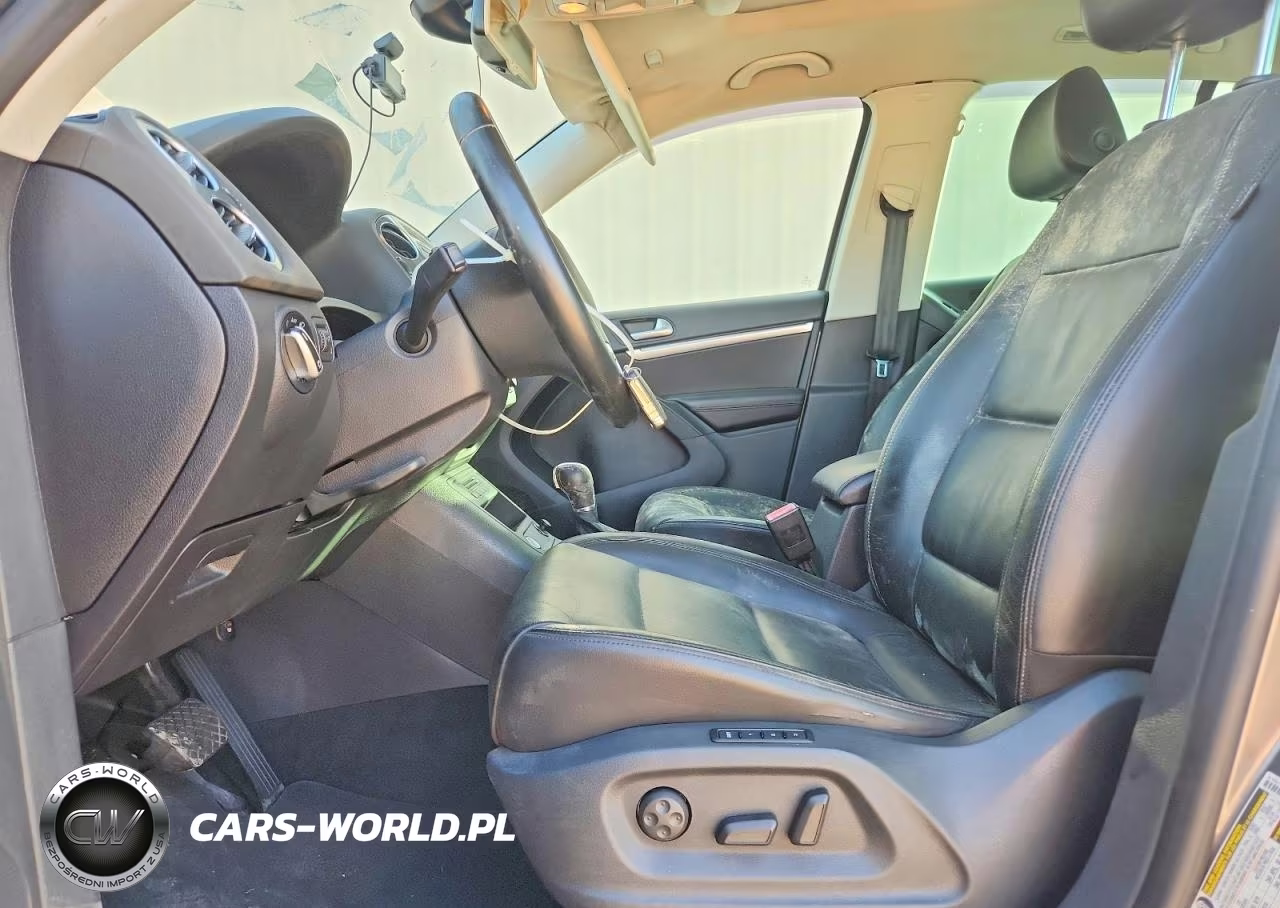2012 Volkswagen Tiguan S VIN:WVGAV7AX1CW001326 - 7