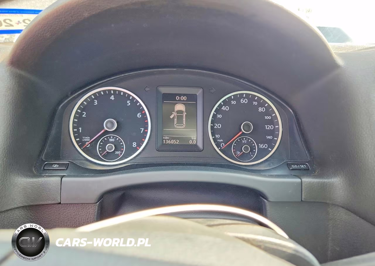 2012 Volkswagen Tiguan S VIN:WVGAV7AX1CW001326 - 9