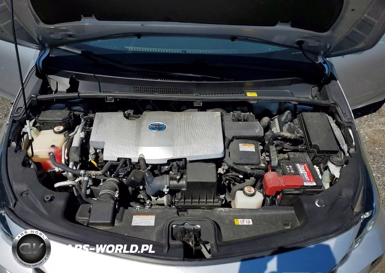 2018 Toyota Prius Prime Premium VIN:JTDKARFP6J3076983 - 11