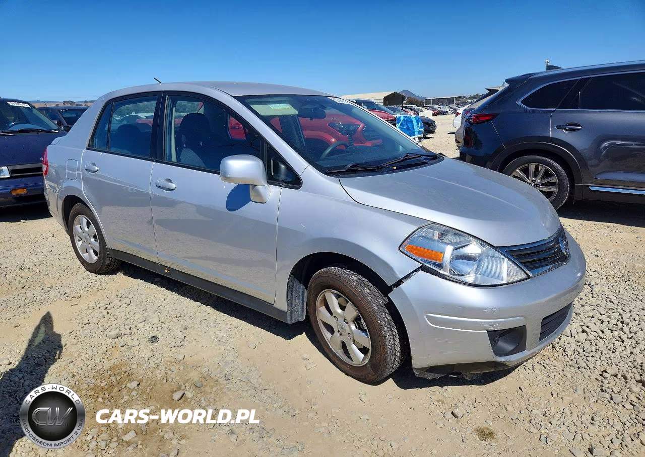 2010 Nissan Versa 1.8 S VIN:3N1BC1AP7AL360827 - 4
