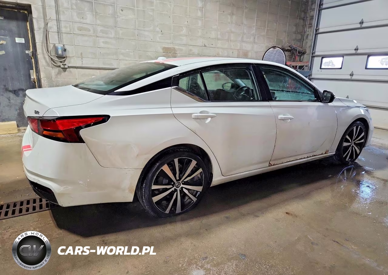 2019 Nissan Altima Sr VIN:1N4BL4CV8KC153800 - 3