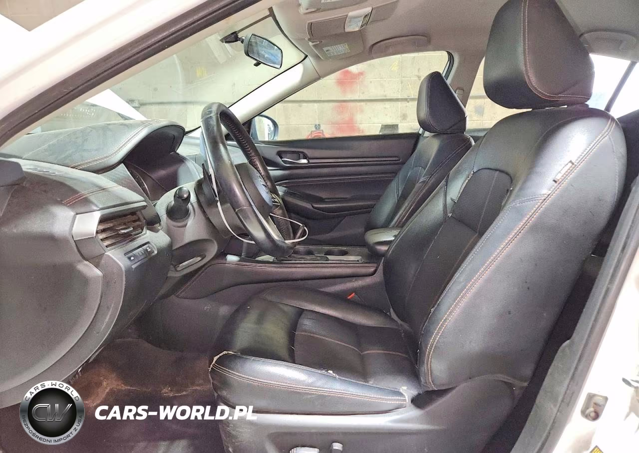 2019 Nissan Altima Sr VIN:1N4BL4CV8KC153800 - 7