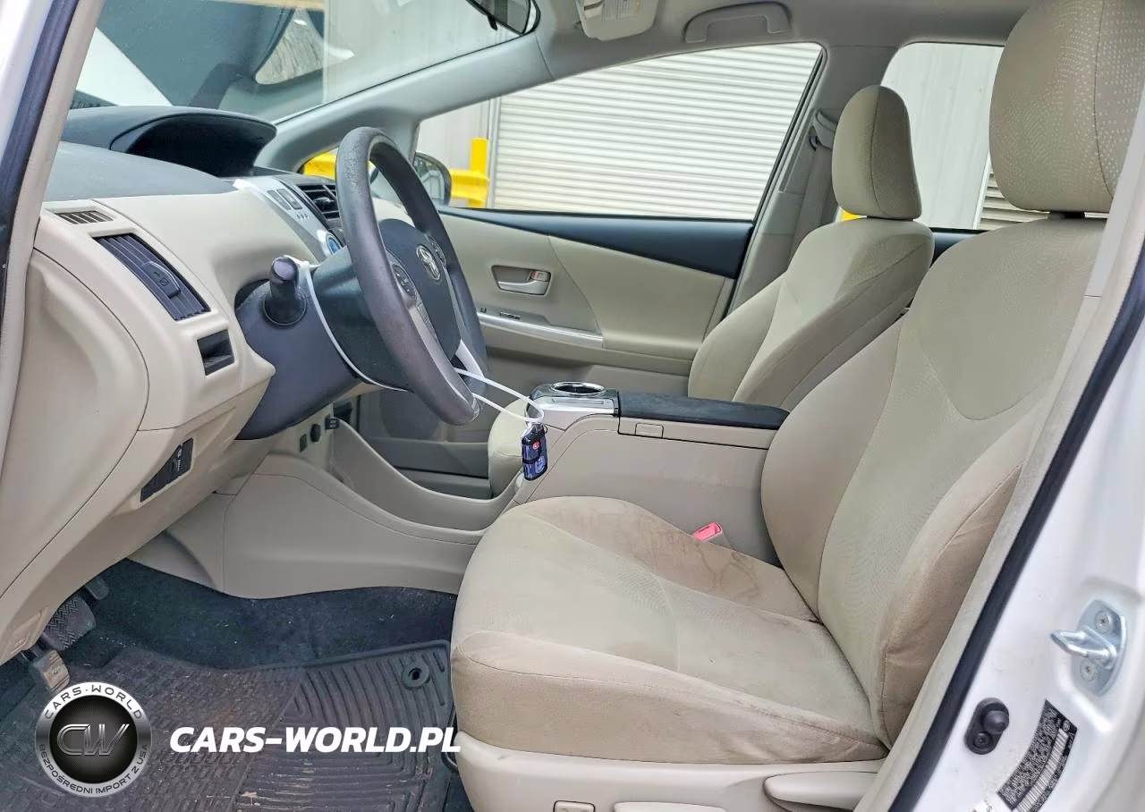 2012 Toyota Prius V Three VIN:JTDZN3EU6C3054010 - 7