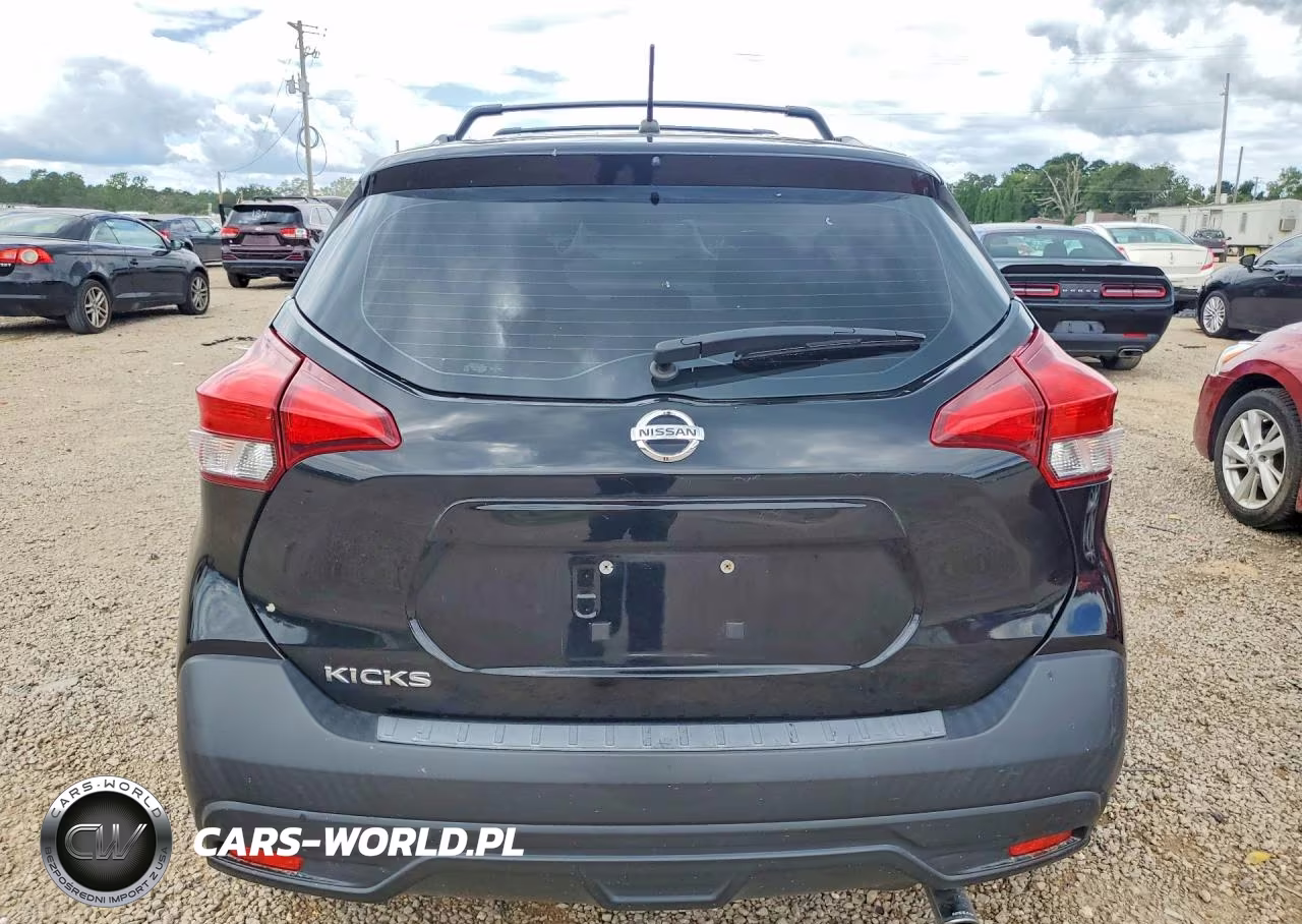 2018 Nissan Kicks S VIN:3N1CP5CU6JL522109 - 6