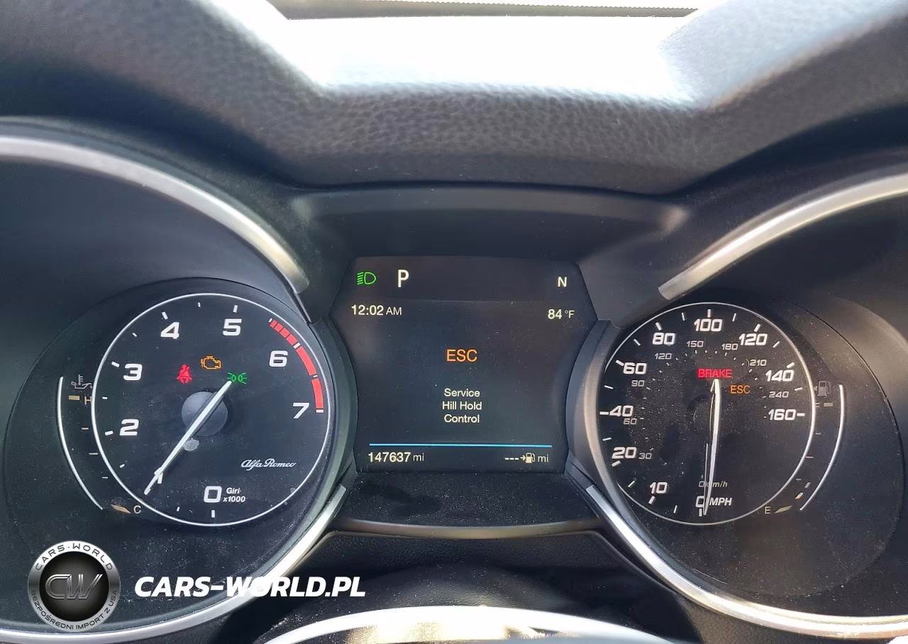 2018 Alfa Romeo Stelvio VIN:ZASFAKAN6J7B81313 - 9