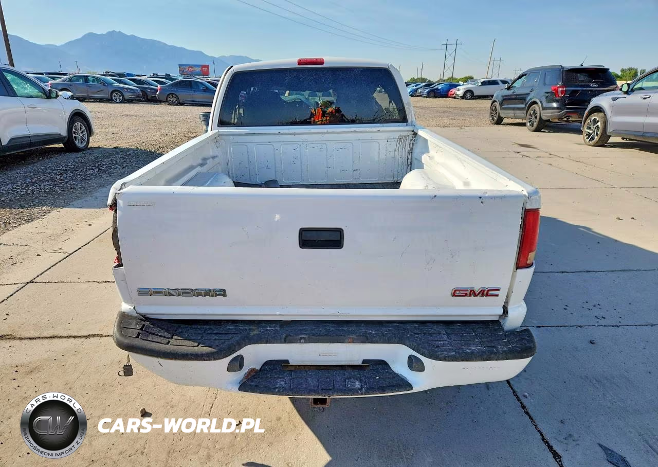 2003 GMC Sonoma VIN:1GTDT19X038217701 - 6