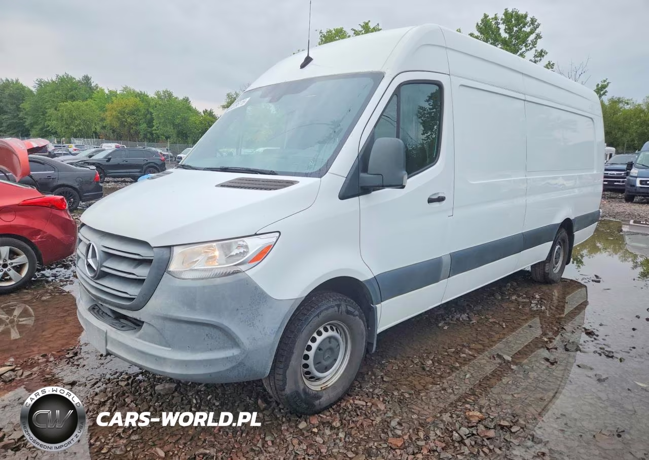 MERCEDES-BENZ SPRINTER 2