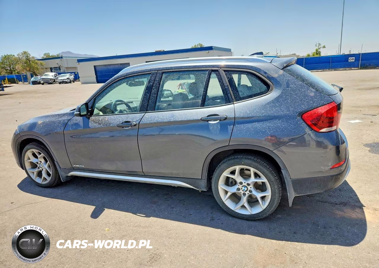 2014 BMW X1 xDrive28I 4D Suv VIN:WBAVL1C55EVY18180 - 2