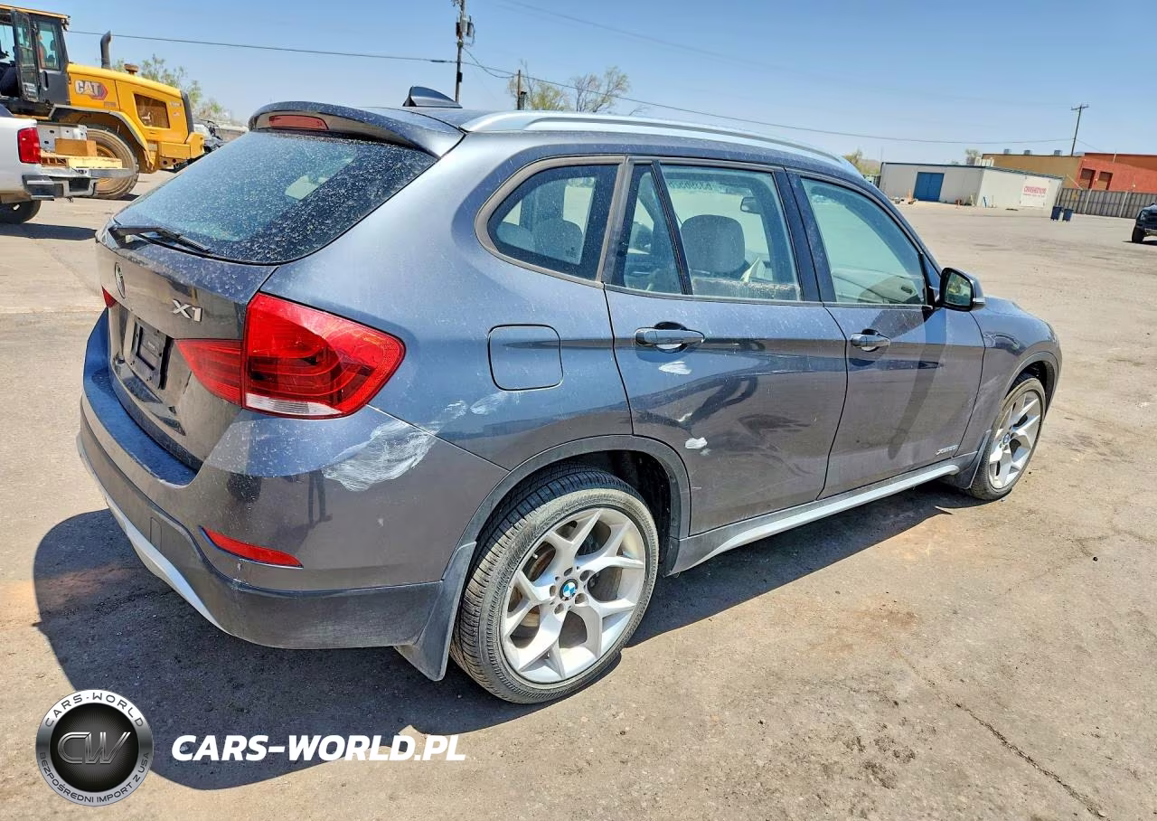 2014 BMW X1 xDrive28I 4D Suv VIN:WBAVL1C55EVY18180 - 3