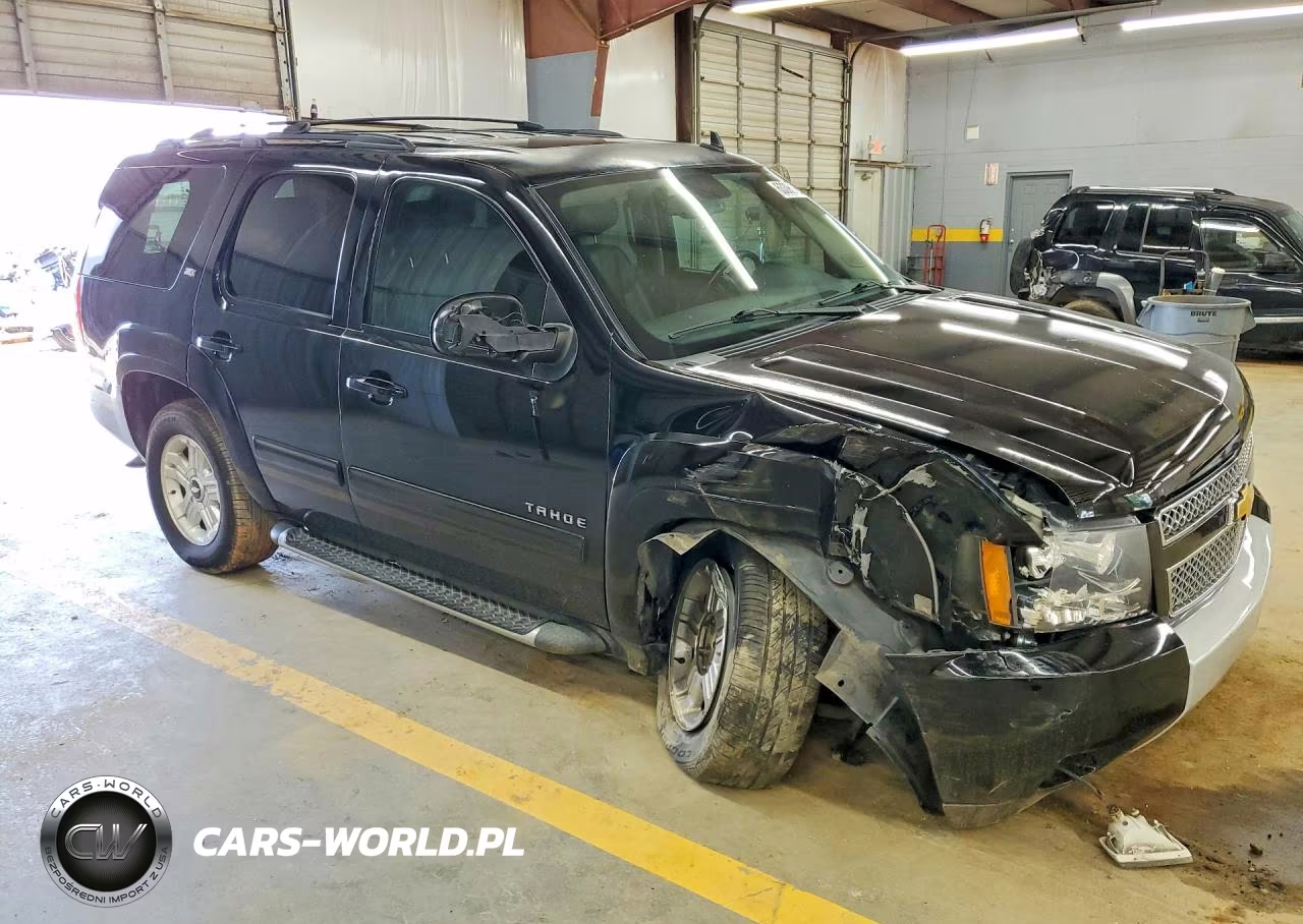 2014 Chevrolet Tahoe K1500 Lt VIN:1GNSKBE03ER141596 - 4