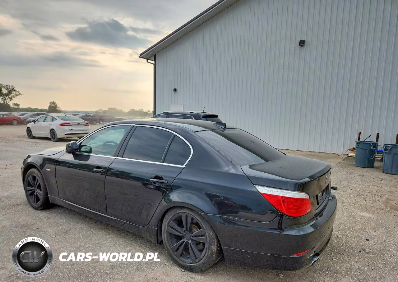 2010 BMW 528 Xi VIN:WBANV1C59AC388671 - 2