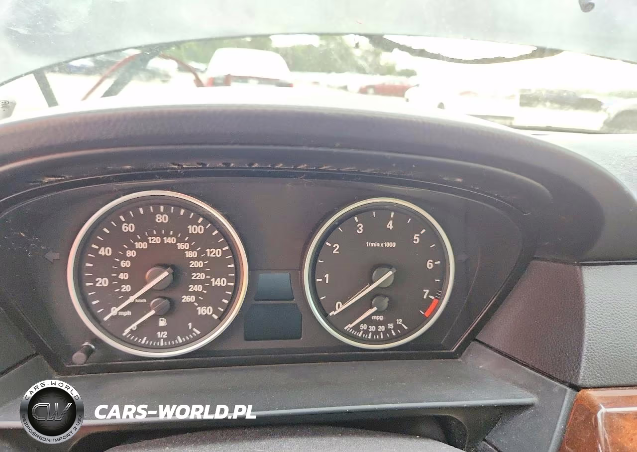 2010 BMW 528 Xi VIN:WBANV1C59AC388671 - 9