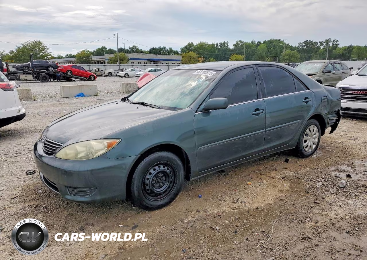 2005 Toyota Camry Le – zdjęcie 1 z 12