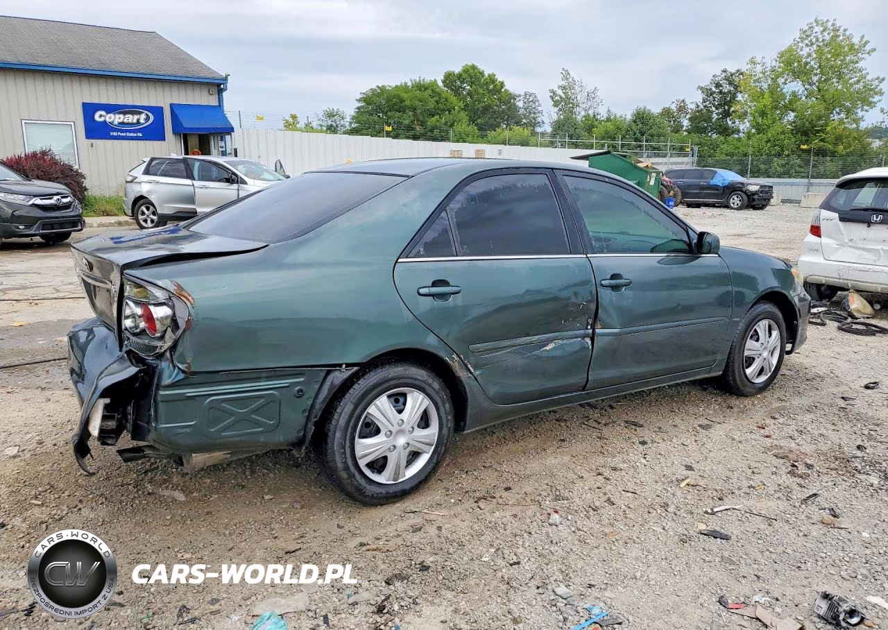 2005 Toyota Camry Le VIN:4T1BE32K15U391746 - 3