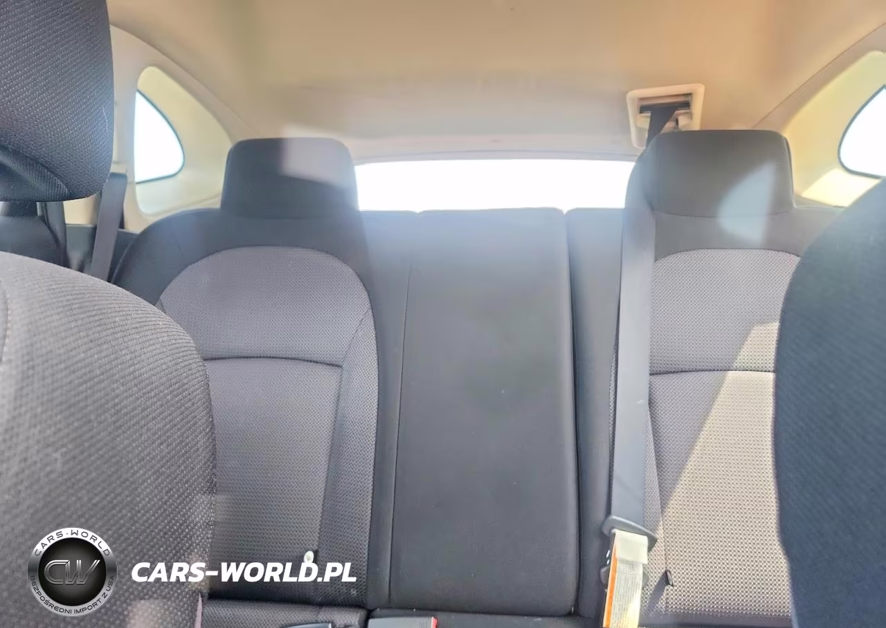 2010 Nissan Rogue S VIN:JN8AS5MV1AW124864 - 10