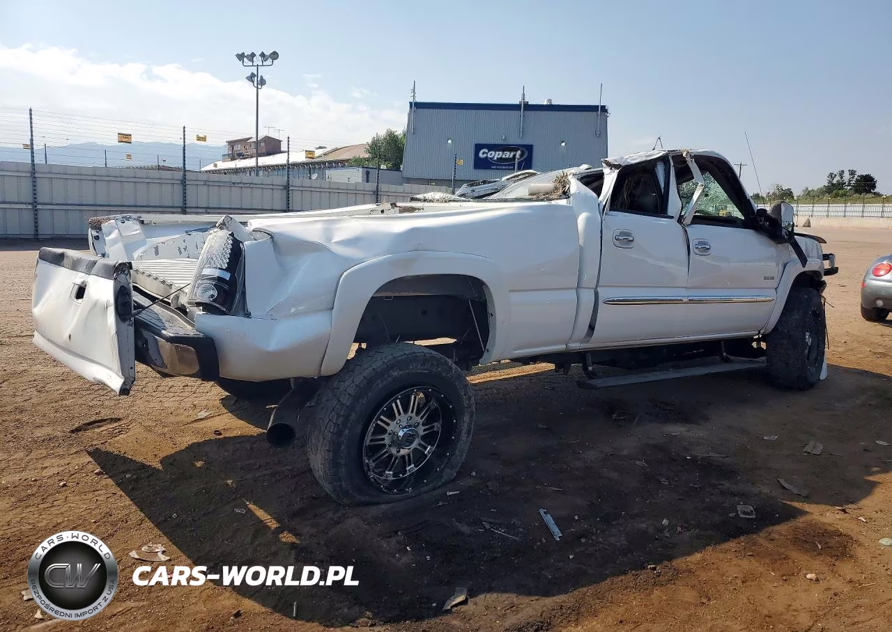 2007 GMC Sierra K2500 Heavy Duty VIN:1GTHK23D97F180531 - 3