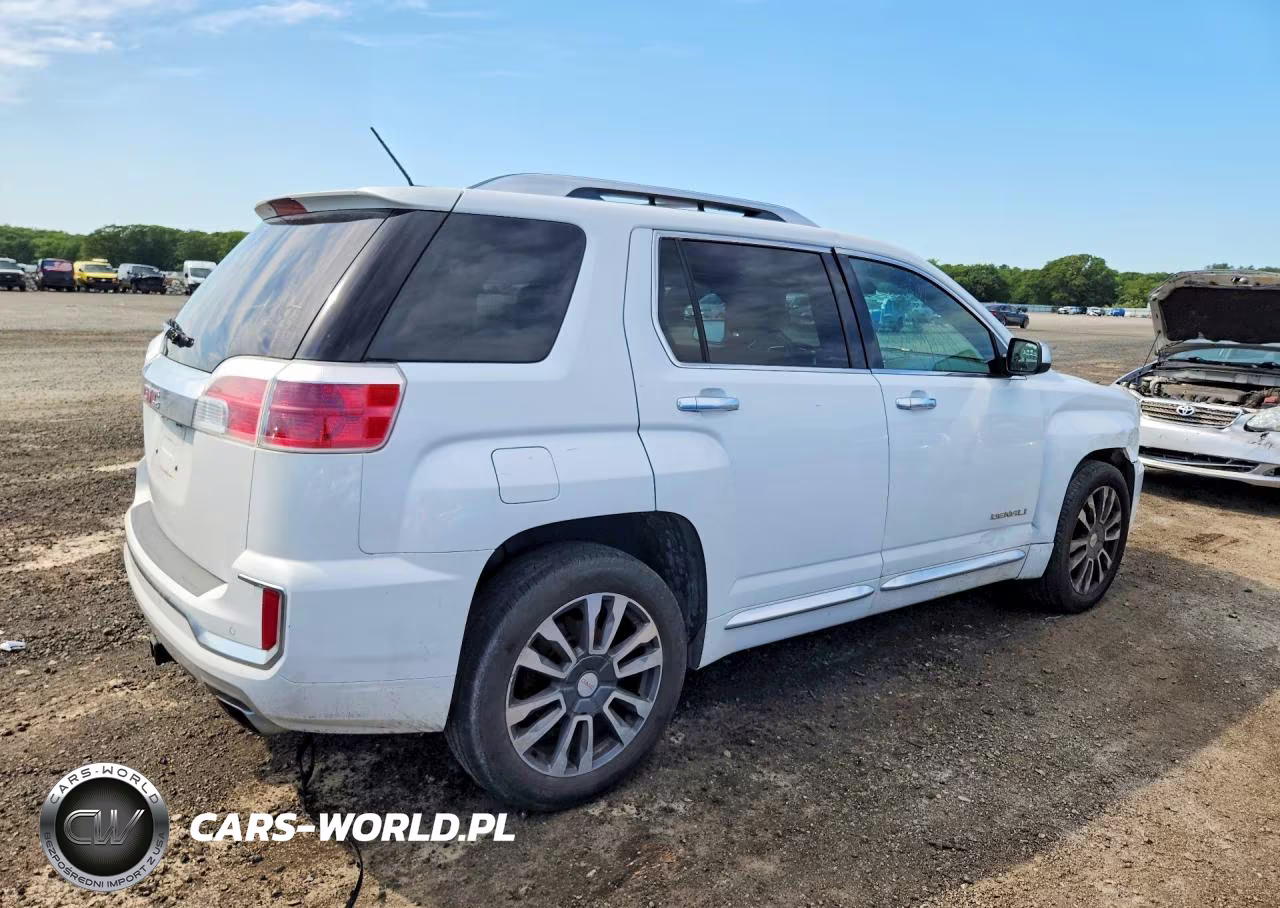 2017 GMC Terrain Denali VIN:2GKFLRE38H6205565 - 3