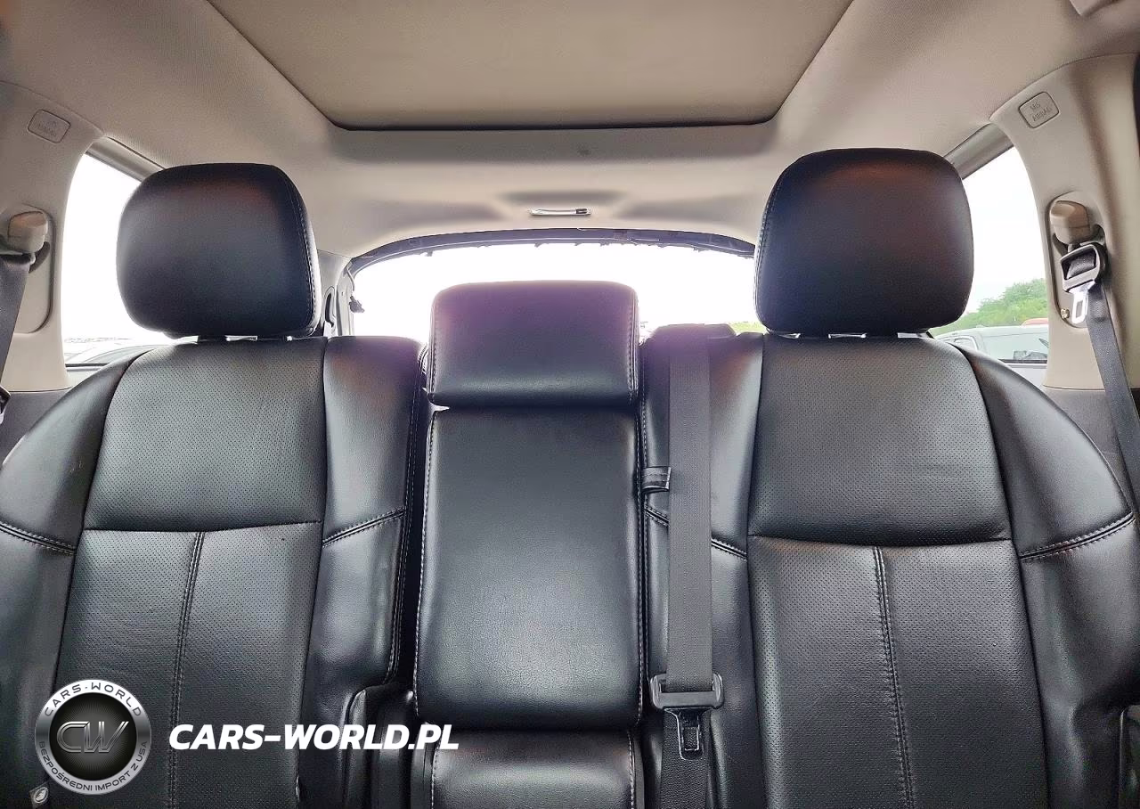 2018 Nissan Pathfinder S VIN:5N1DR2MM2JC677126 - 10