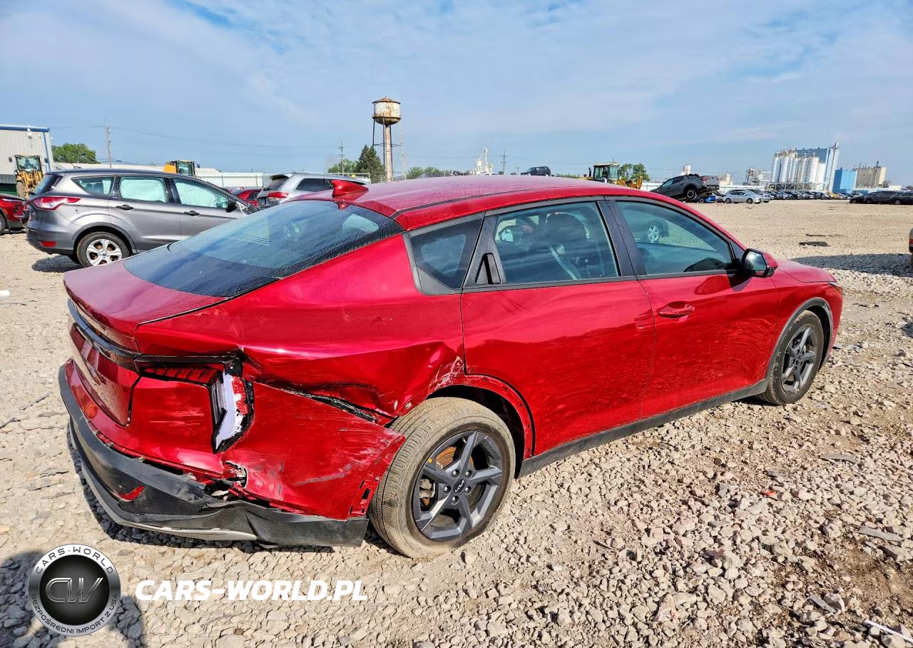 2025 Kia K4 Lxs VIN:3KPFT4DE4SE206866 - 3