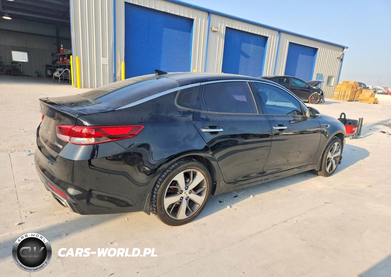 2018 Kia Optima Sx VIN:5XXGW4L26JG239733 - 3