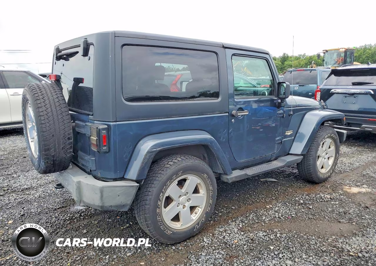 2008 Jeep Wrangler Sahara VIN:1J4FA54158L567140 - 3