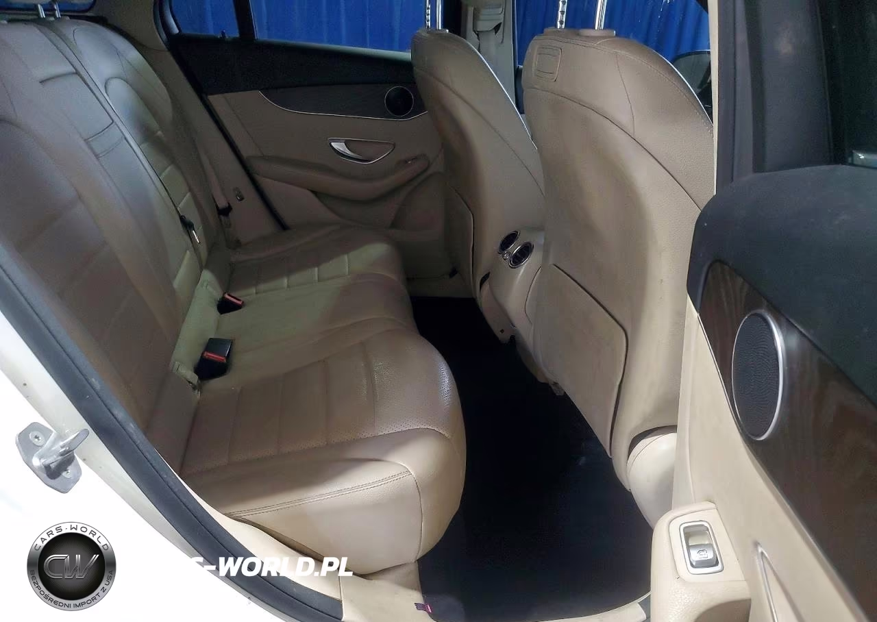 2018 Mercedes-Benz Glc 300 4Matic VIN:WDC0G4KB6JV090982 - 11