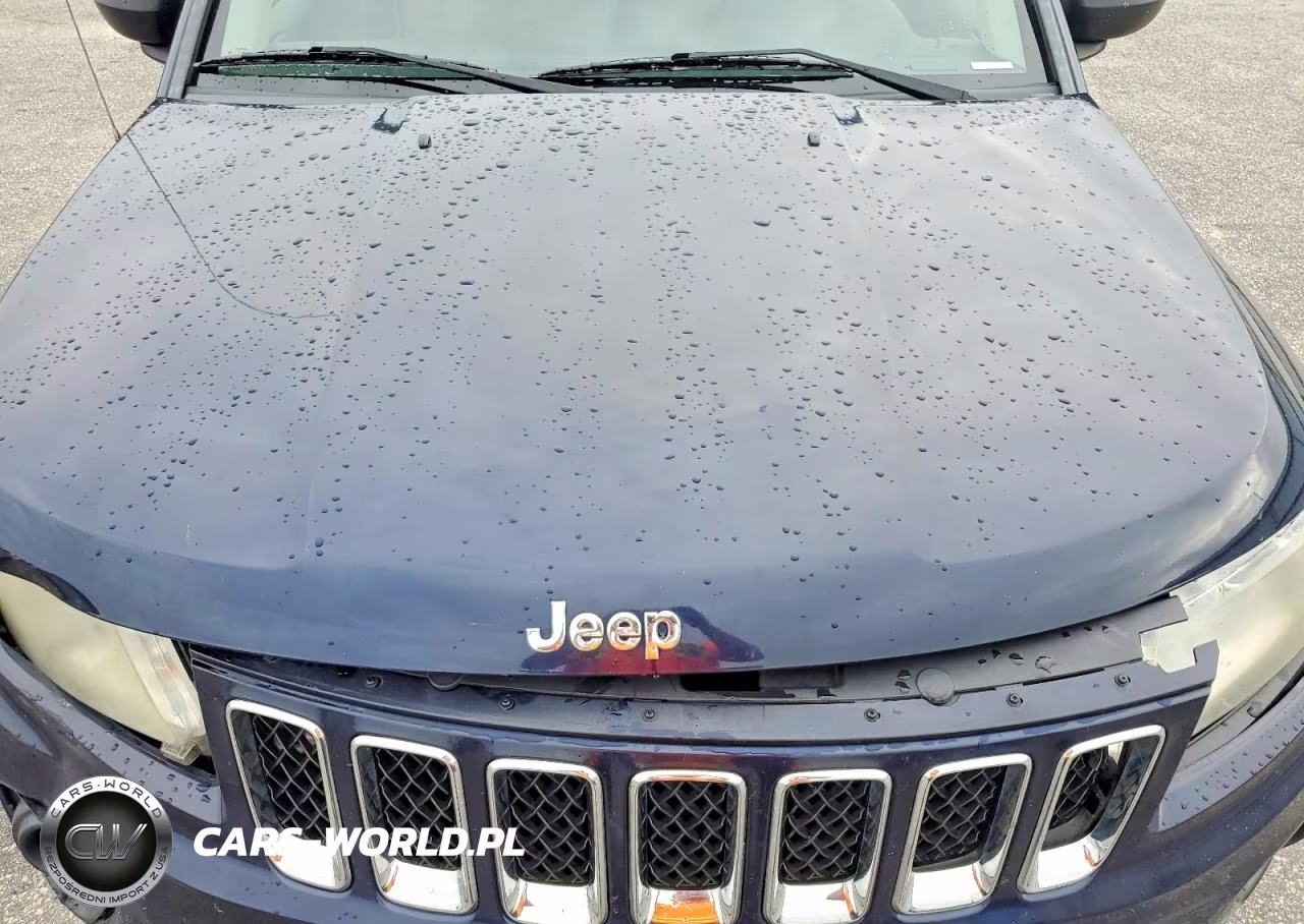 2013 Jeep Compass Latitude VIN:1C4NJCEBXDD102600 - 12
