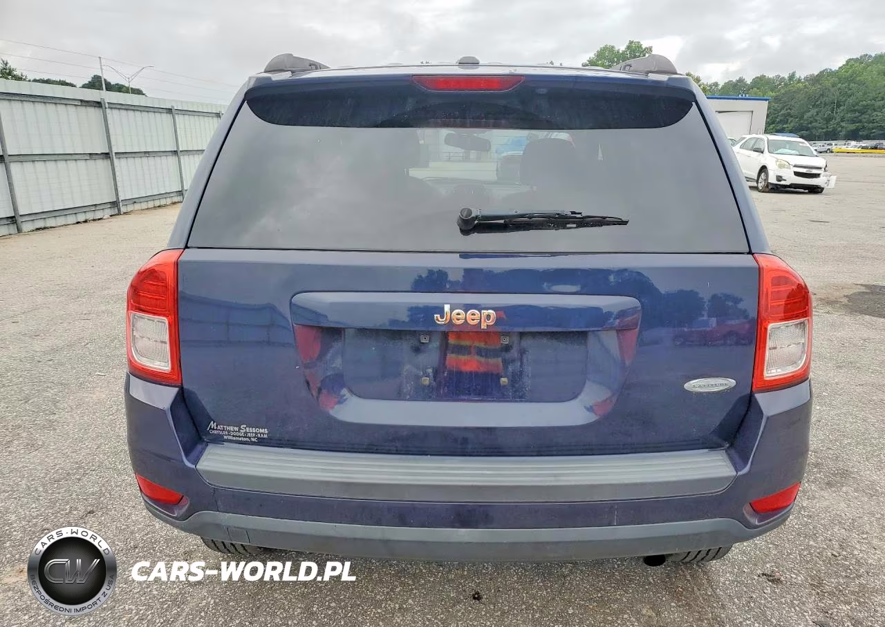 2013 Jeep Compass Latitude VIN:1C4NJCEBXDD102600 - 6