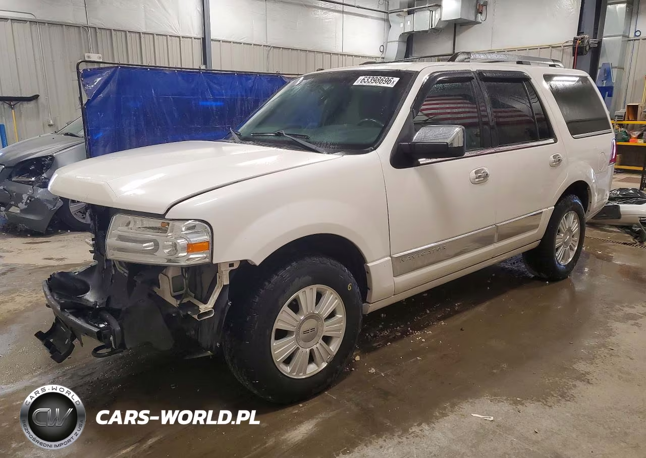 2014 Lincoln Navigator VIN:5LMJJ2J55EEL01518 - 1