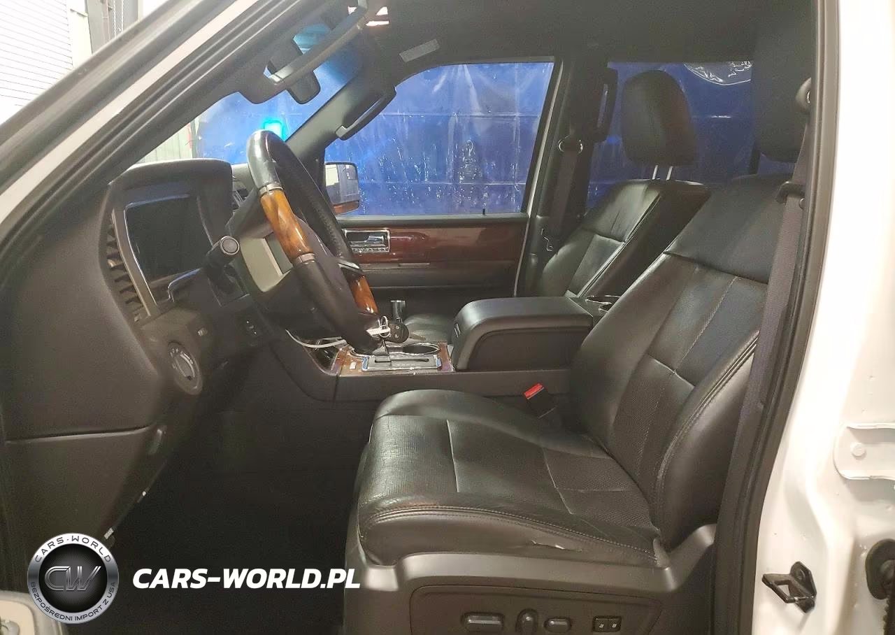 2014 Lincoln Navigator VIN:5LMJJ2J55EEL01518 - 7