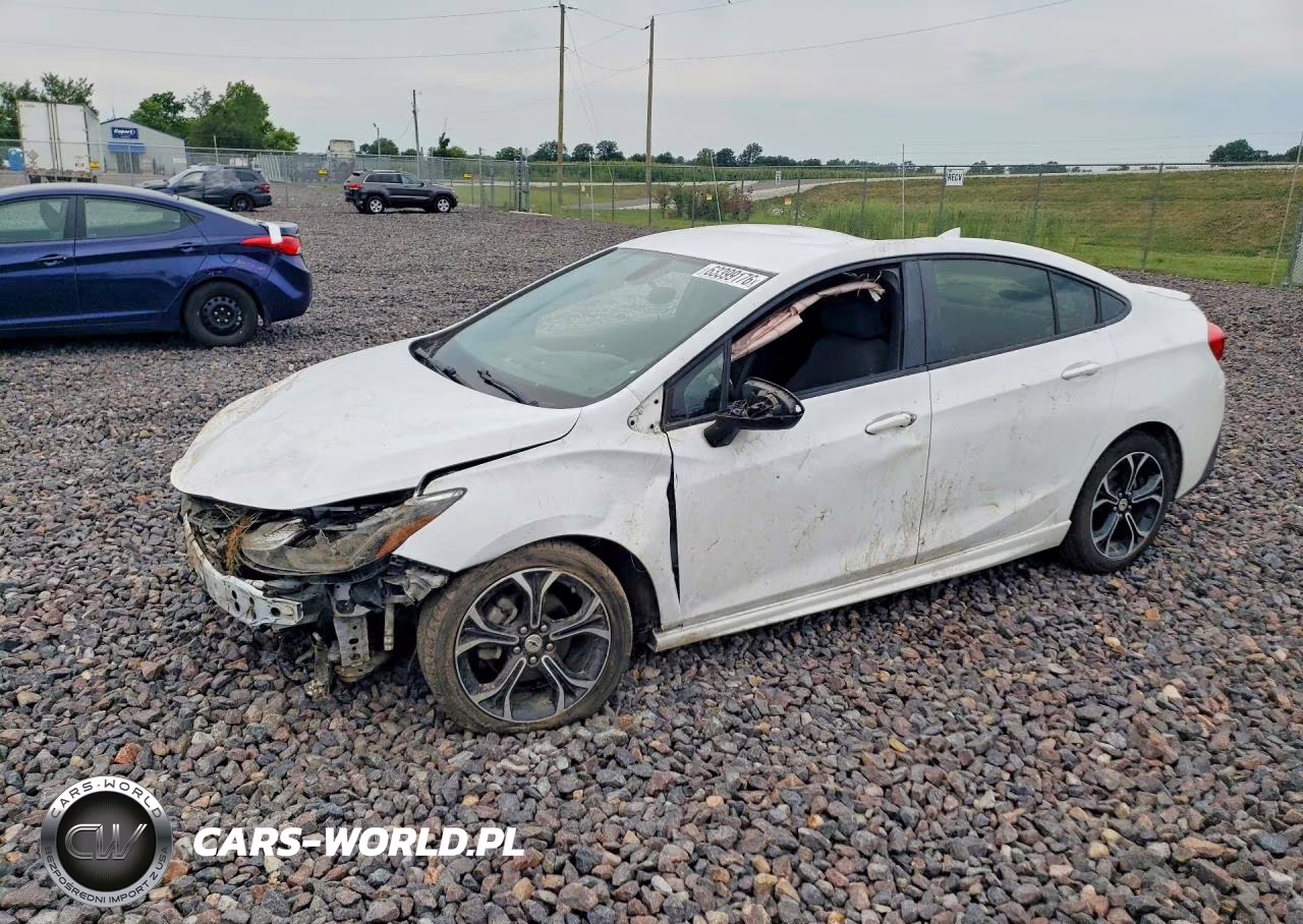 2019 Chevrolet Cruze Lt VIN:1G1BE5SM4K7113556 - 1