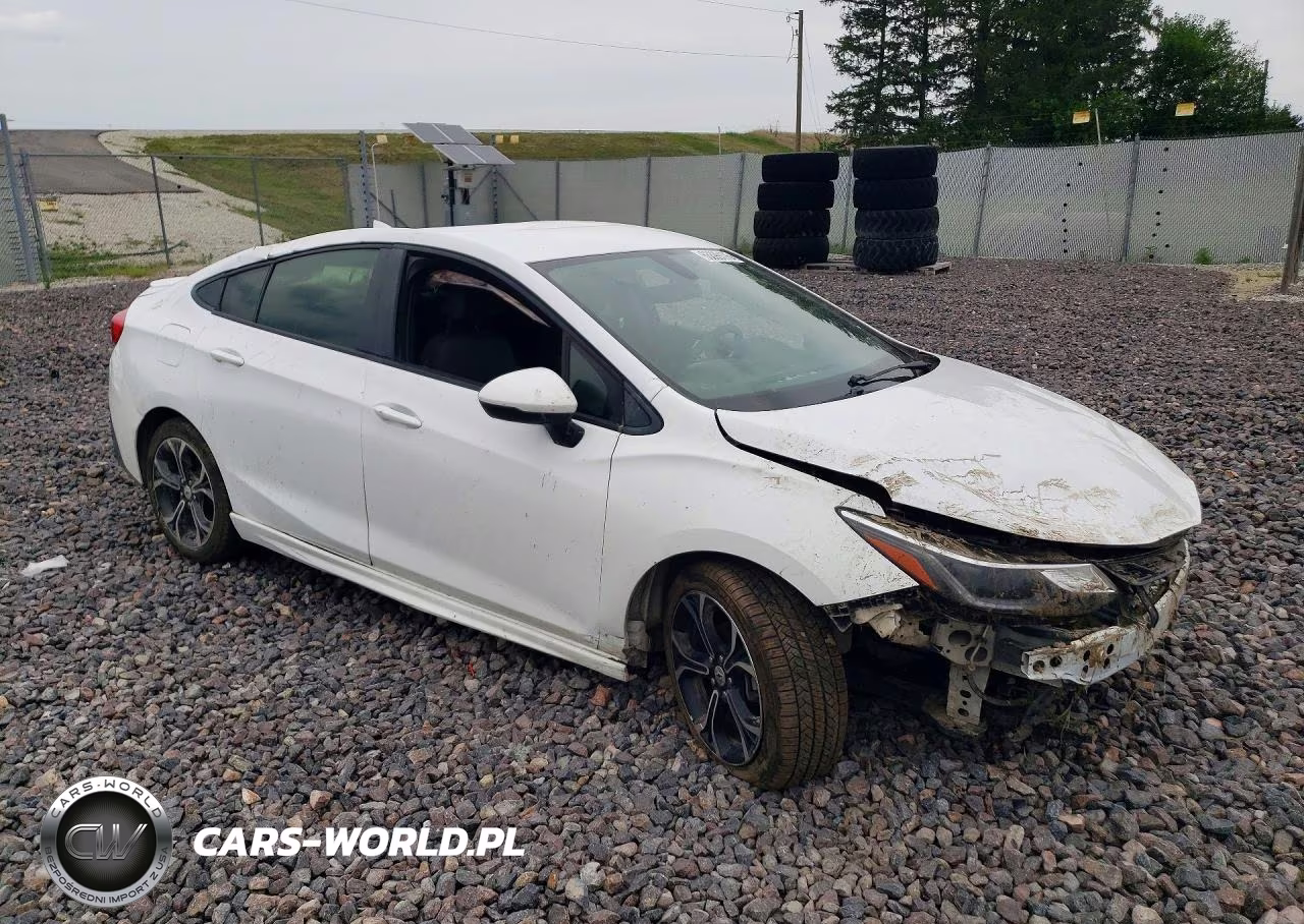 2019 Chevrolet Cruze Lt VIN:1G1BE5SM4K7113556 - 4