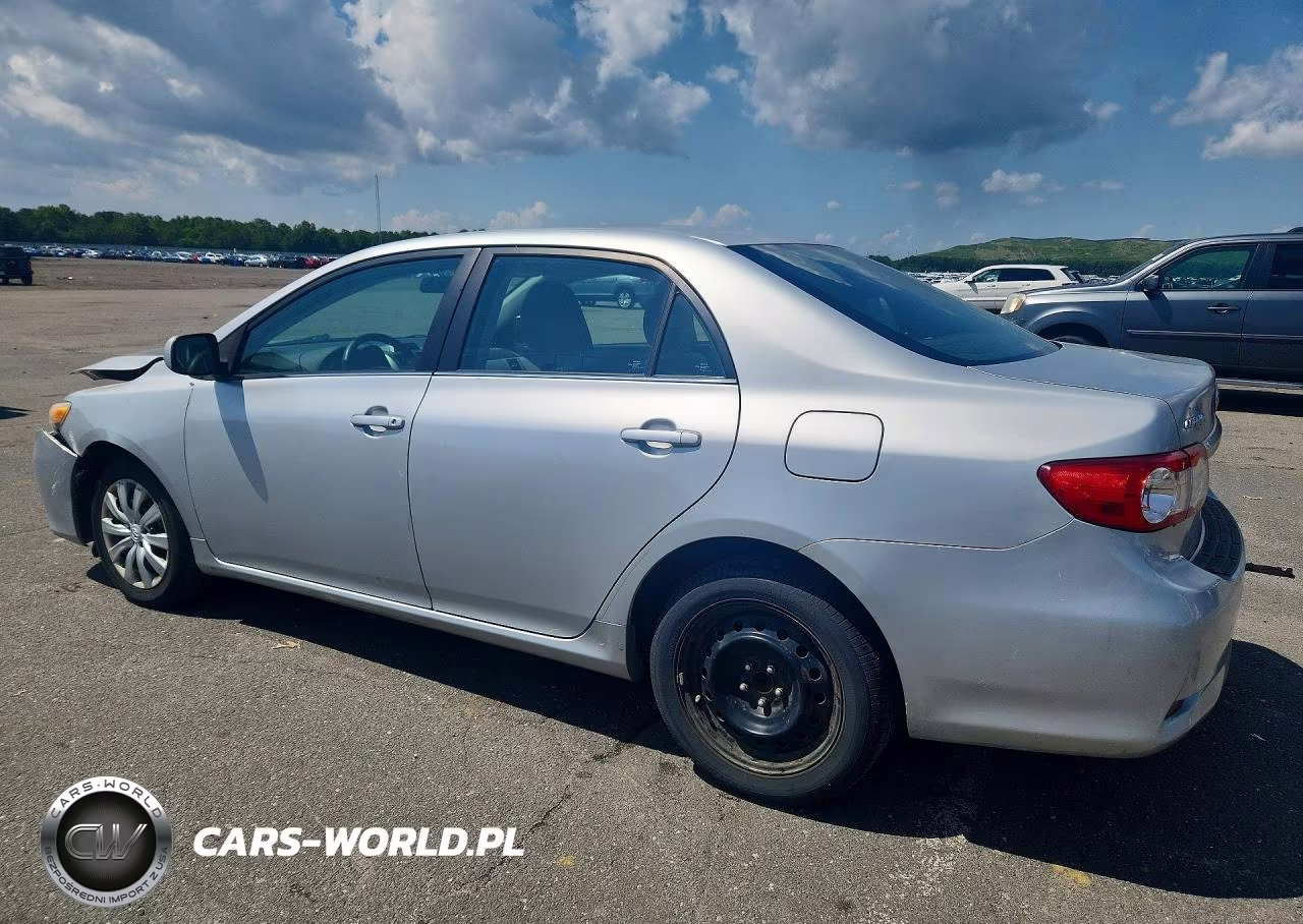 2013 Toyota Corolla Le VIN:2T1BU4EE4DC024371 - 2
