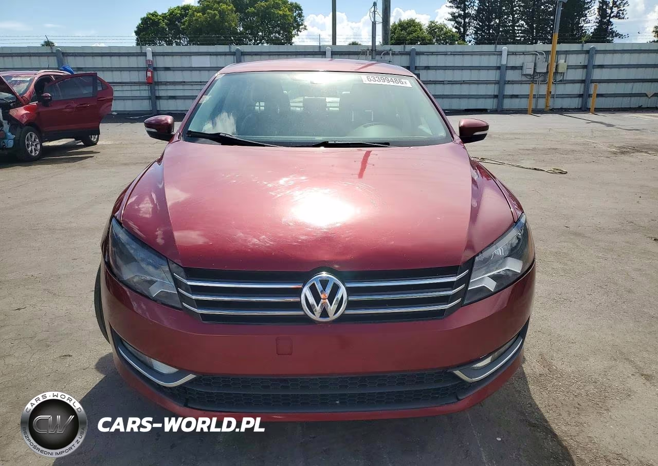2015 Volkswagen Passat S VIN:1VWAT7A35FC094121 - 5