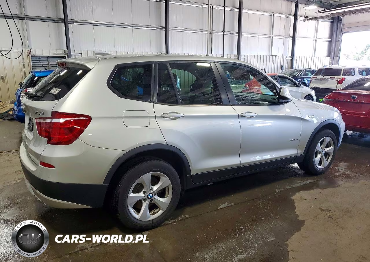 2011 BMW X3 xDrive28I VIN:5UXWX5C51BL706503 - 3