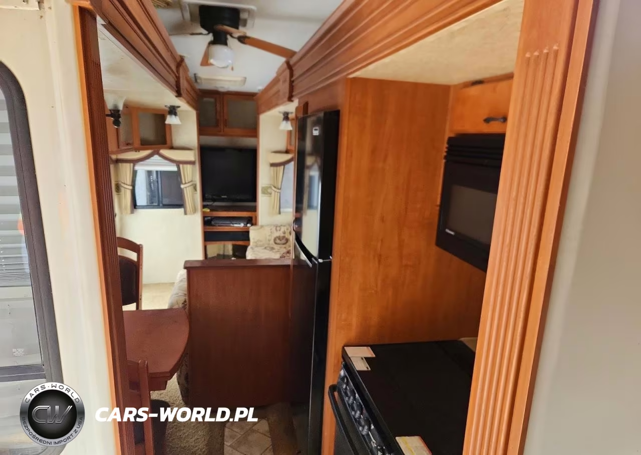 2008 Jayco Designer Camper VIN:1UJCJ02R981SZ0069 - 5