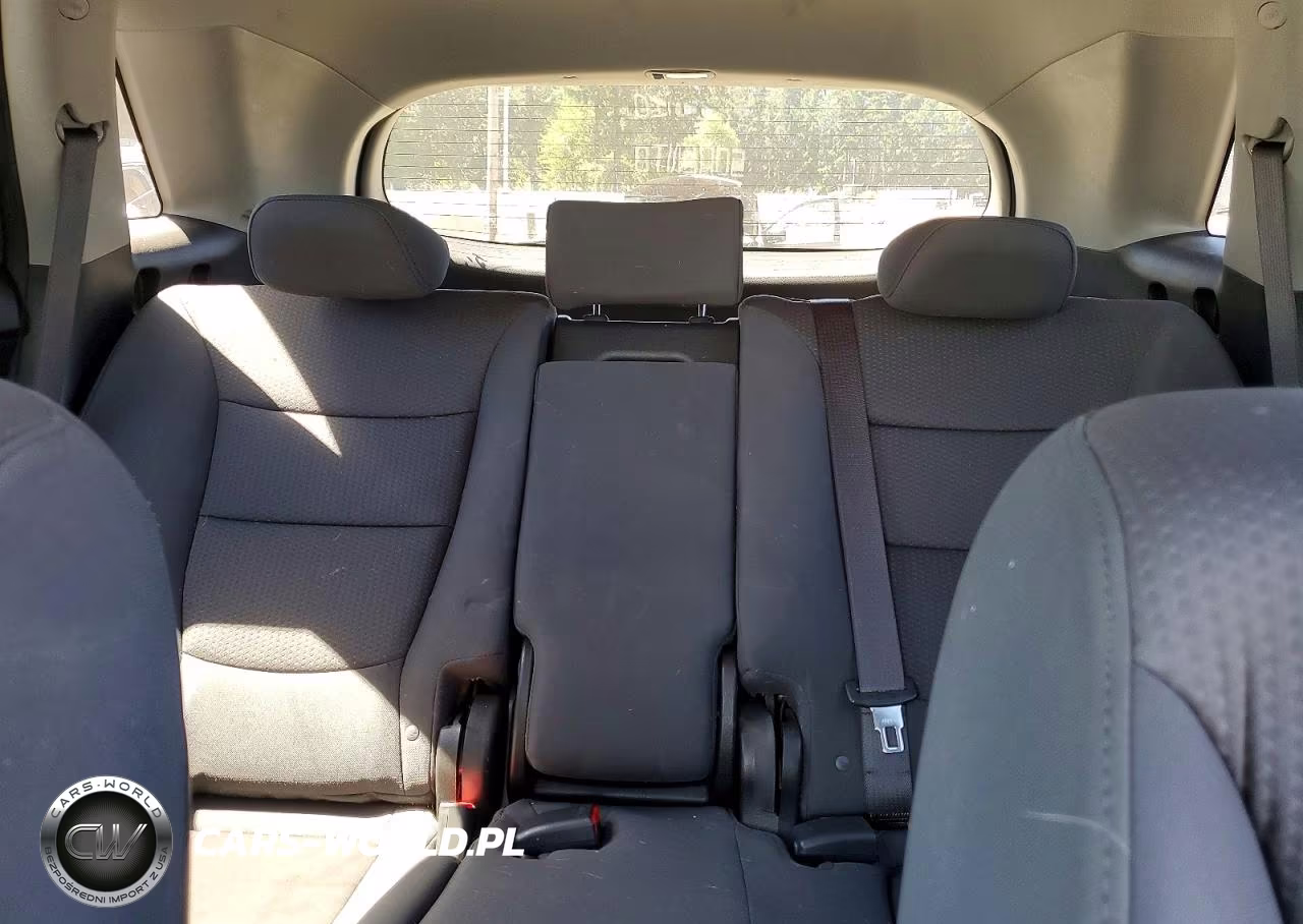 2013 Kia Sorento Lx VIN:5XYKT3A67DG413750 - 10