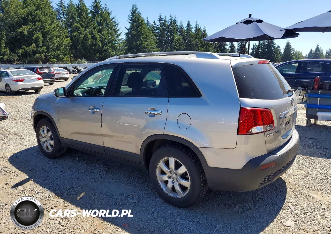 2013 Kia Sorento Lx VIN:5XYKT3A67DG413750 - 2