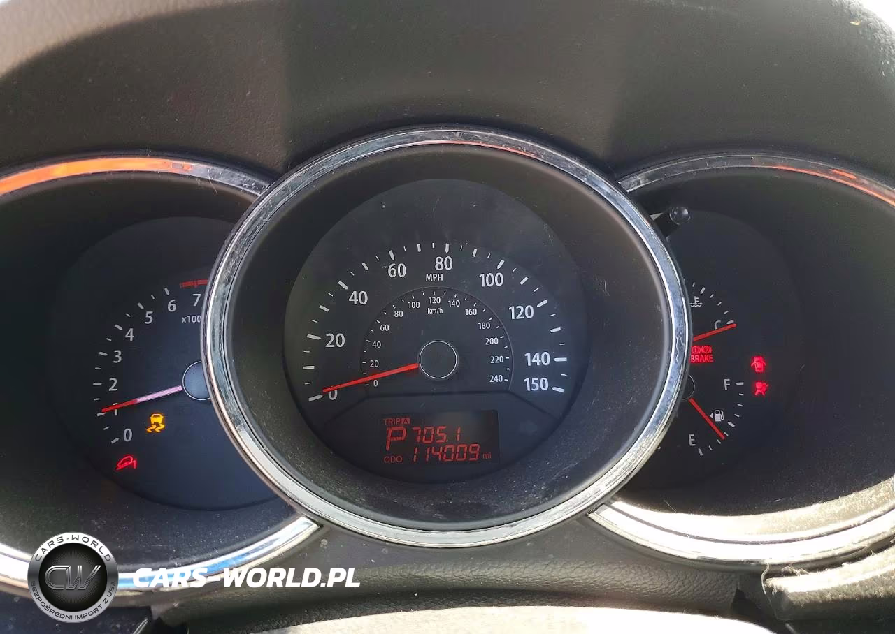 2013 Kia Sorento Lx VIN:5XYKT3A67DG413750 - 9
