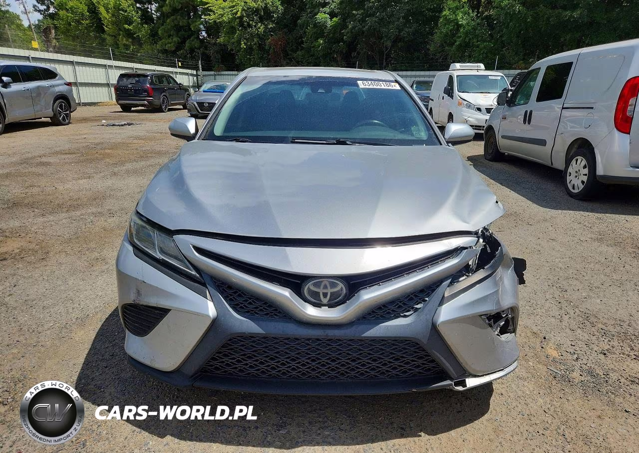 2018 Toyota Camry Se VIN:4T1B11HK9JU591226 - 5
