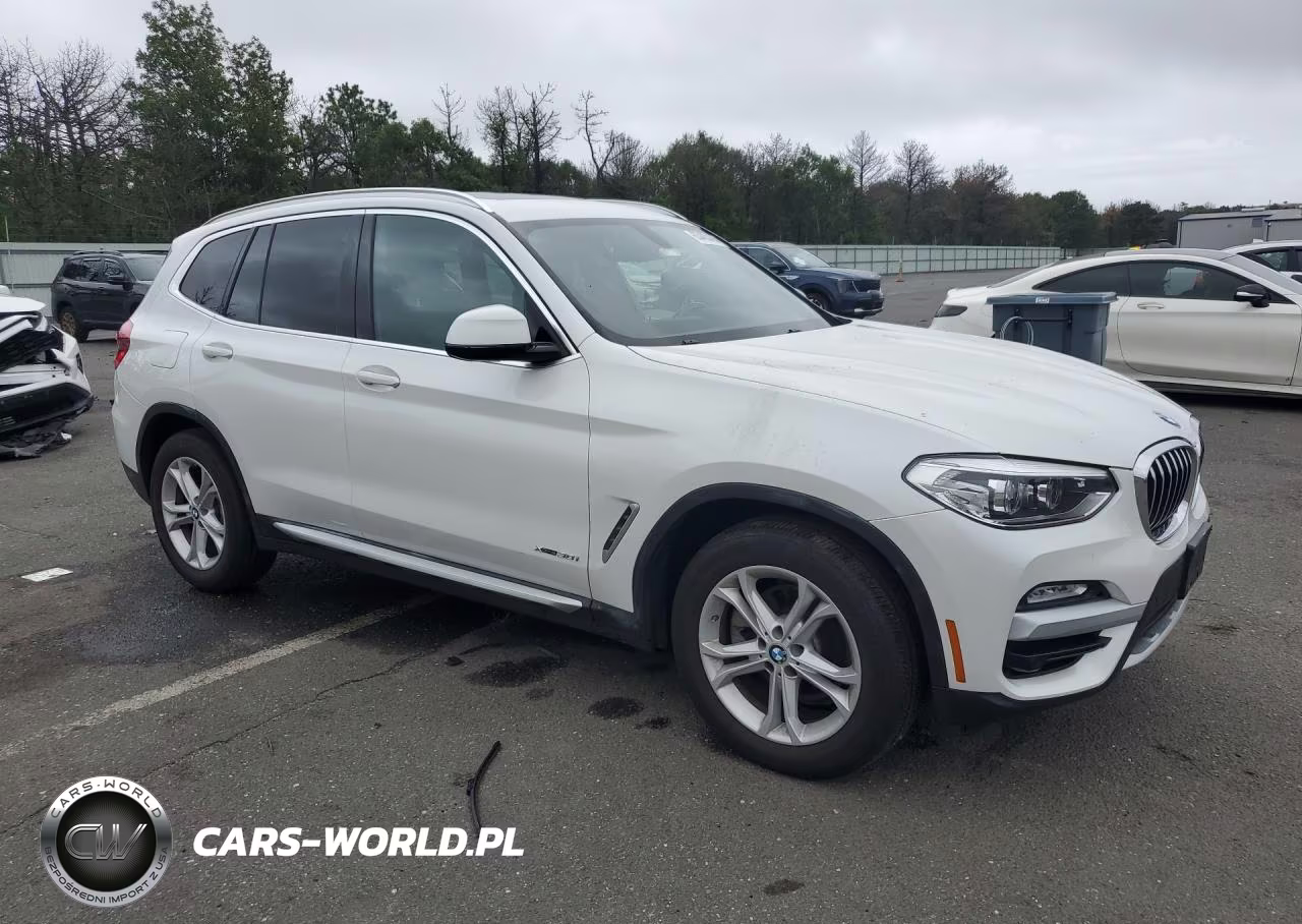 2018 BMW X3 xDrive30I VIN:5UXTR9C54JLC75628 - 4