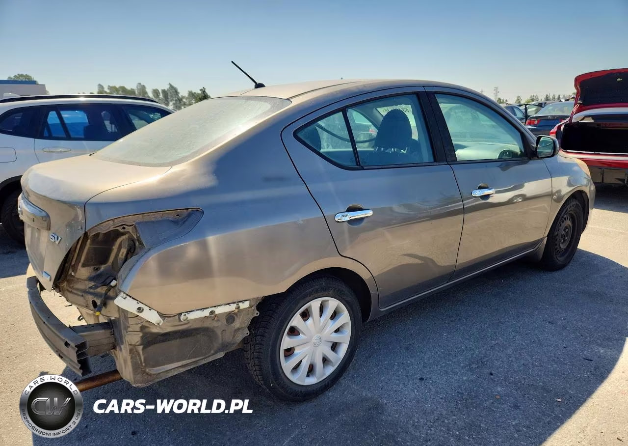2012 Nissan Versa 1.6 S VIN:3N1CN7AP5CL915956 - 3