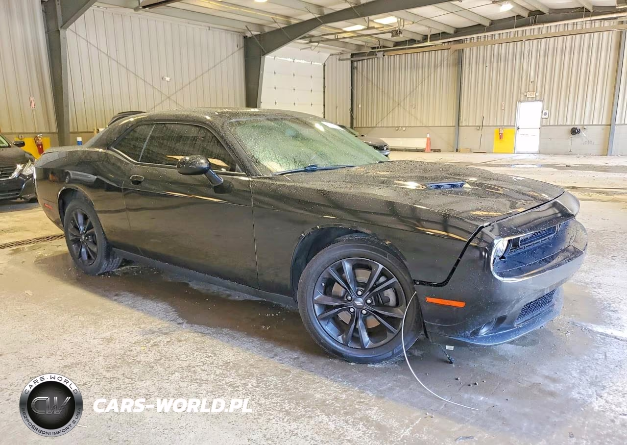 2022 Dodge Challenger Sxt VIN:2C3CDZGG5NH215843 - 4