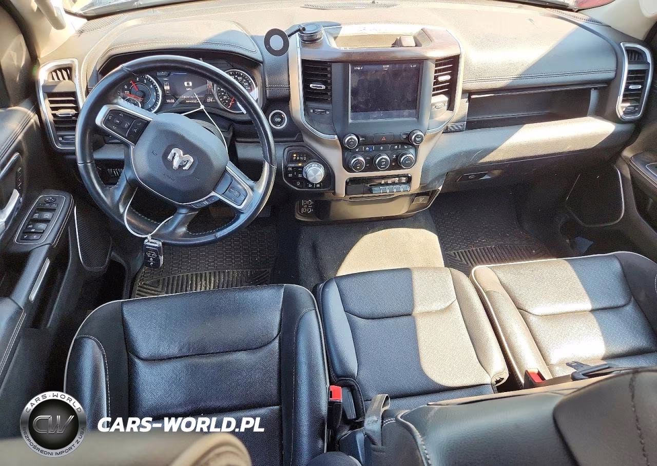 2022 Ram 1500 Laramie VIN:1C6RRFRG8NN425712 - 8