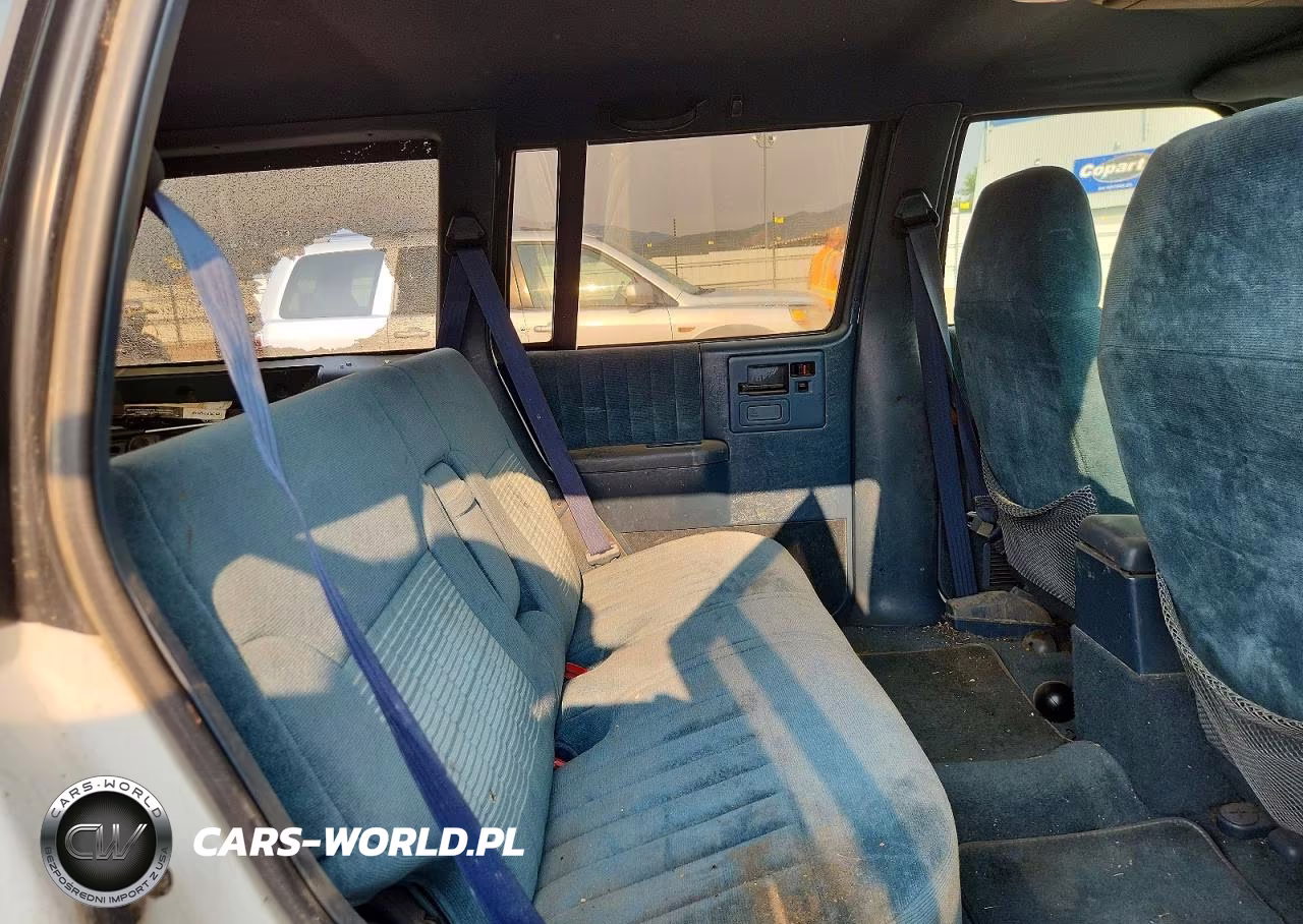 1993 Chevrolet Blazer S10 VIN:1GNDT13W1P2174776 - 10